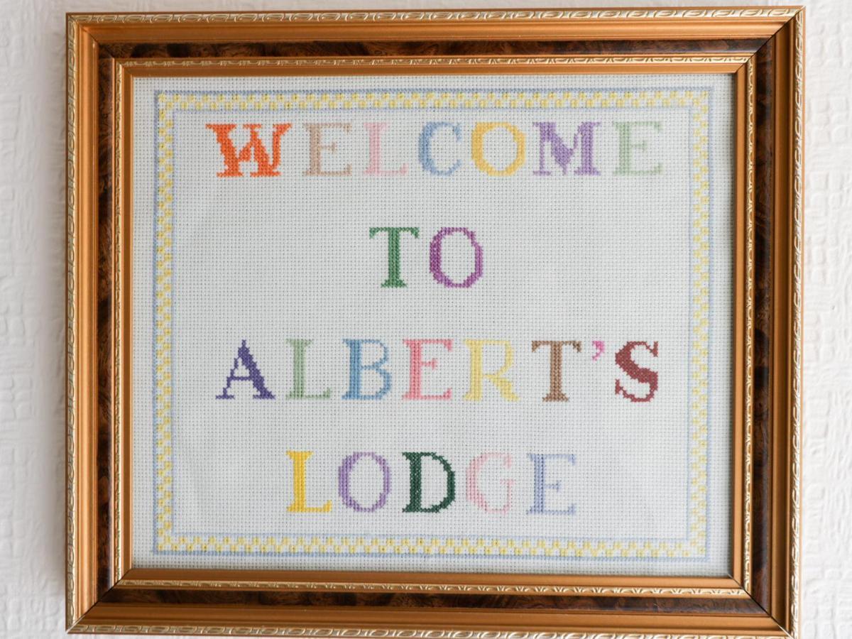 Alberts Lodge Boultham Exterior foto